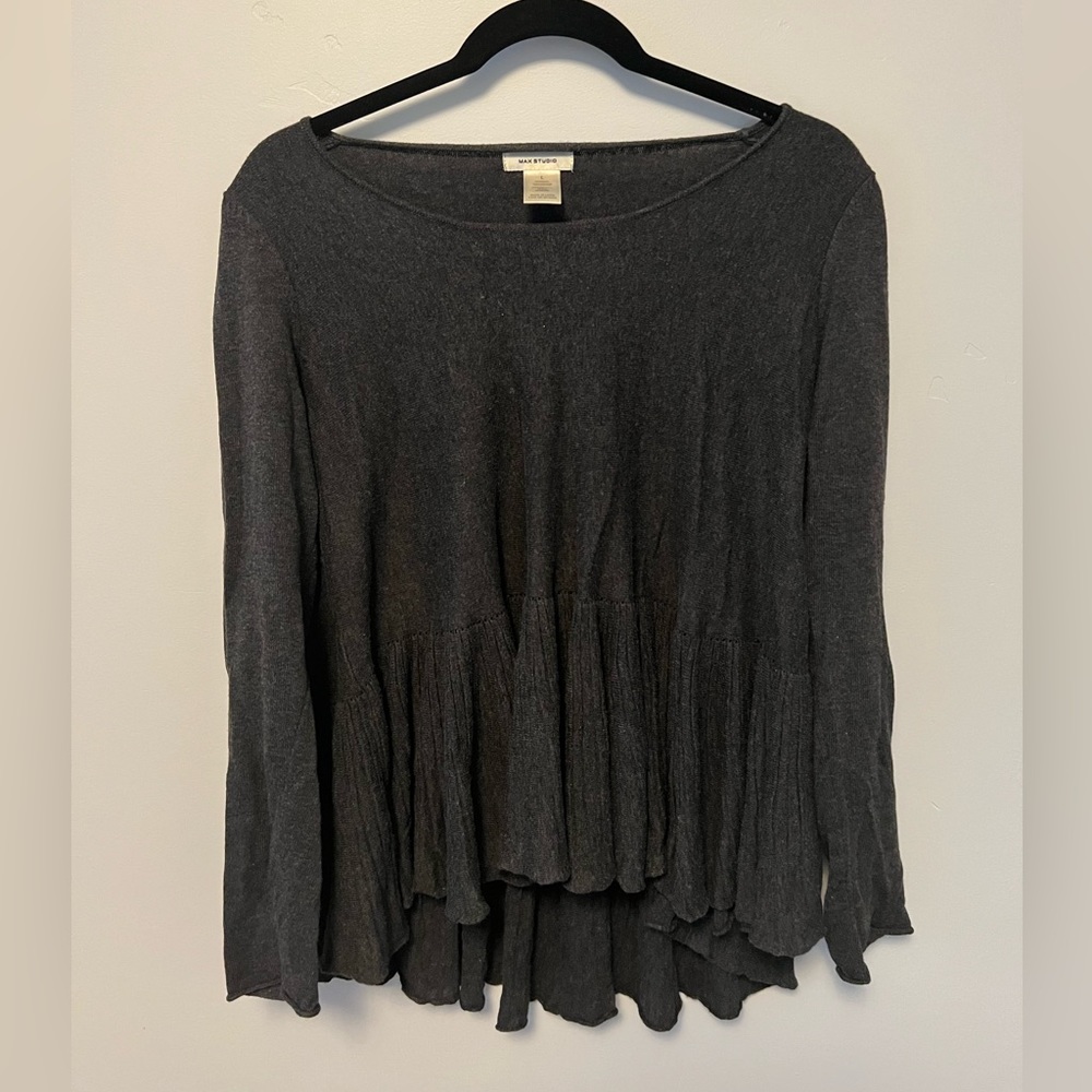 Gray ruffle long sleeve sweater